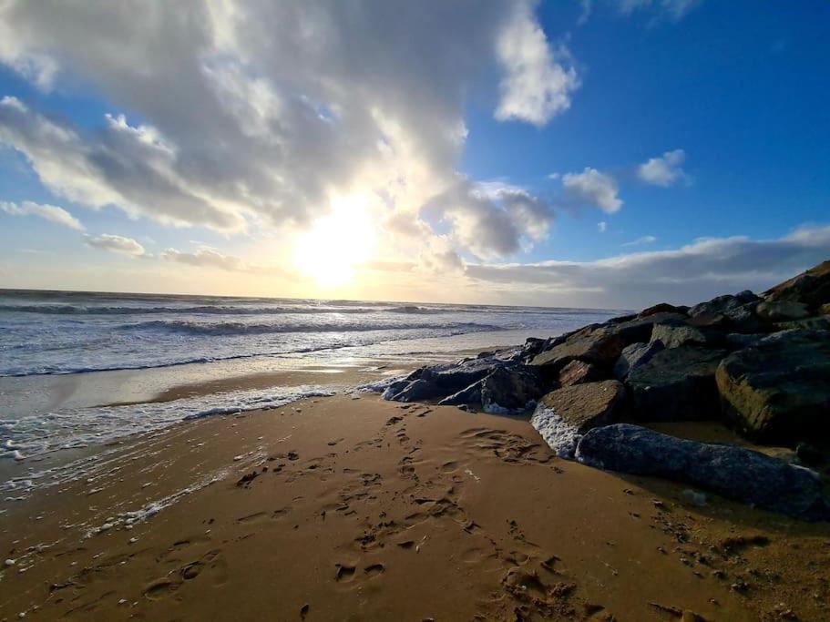 Chez Aurore & Jeremy En Vendee - Jolie Maison Cosy Tout Pres Des Plages De L'Atlantique Сент-Илер-де-Рье Экстерьер фото